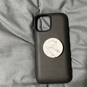 iPhone 12 battery case